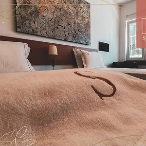  Apartment Yellow