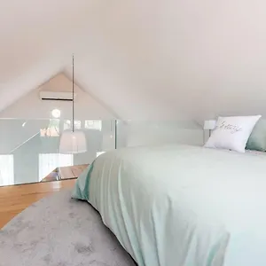 Apartment Seaside With A View - 200m Away From The Beach!, Cascais